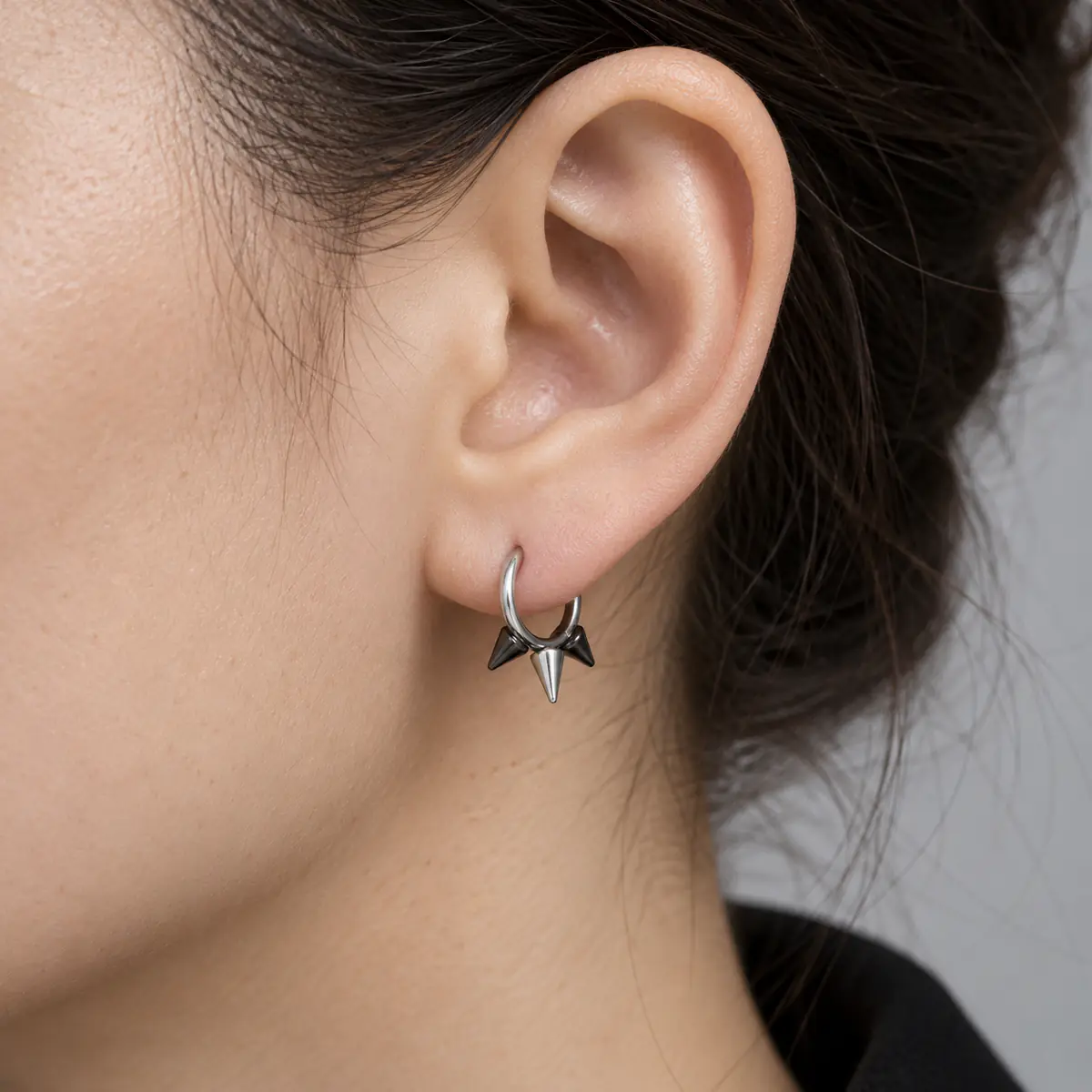 316L Stainless Steel Rivet Spike Clicker Ring, Multi-Use Septum Cartilage Ear European Punk Piercing Jewelry - product image